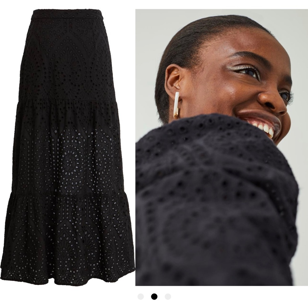 Black eyelet set